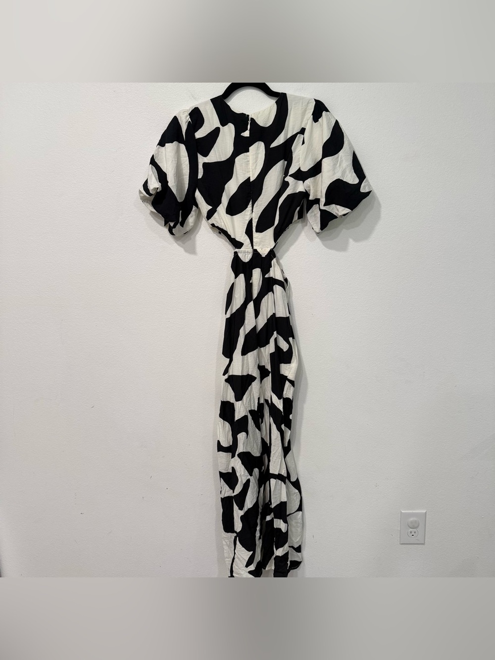 Abercrombie & Fitch Black White Short Sleeve Cutout Maxi Dress S - Picture 7 of 7